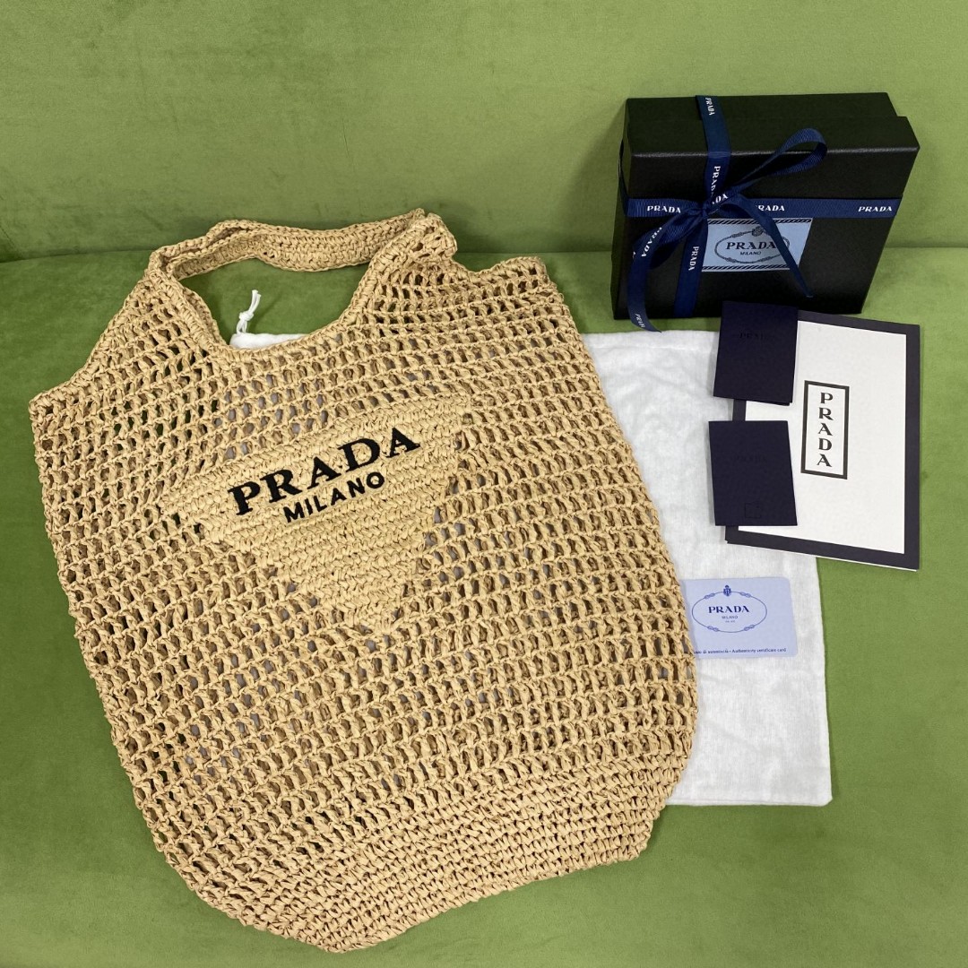 Prada_1BG424_Tote-45x51C